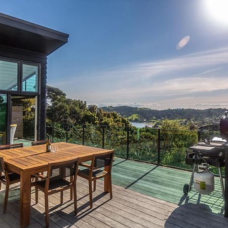 Oneroa Taonga With Sea Views By Waiheke Unlimitedヴィラ エクステリア 写真