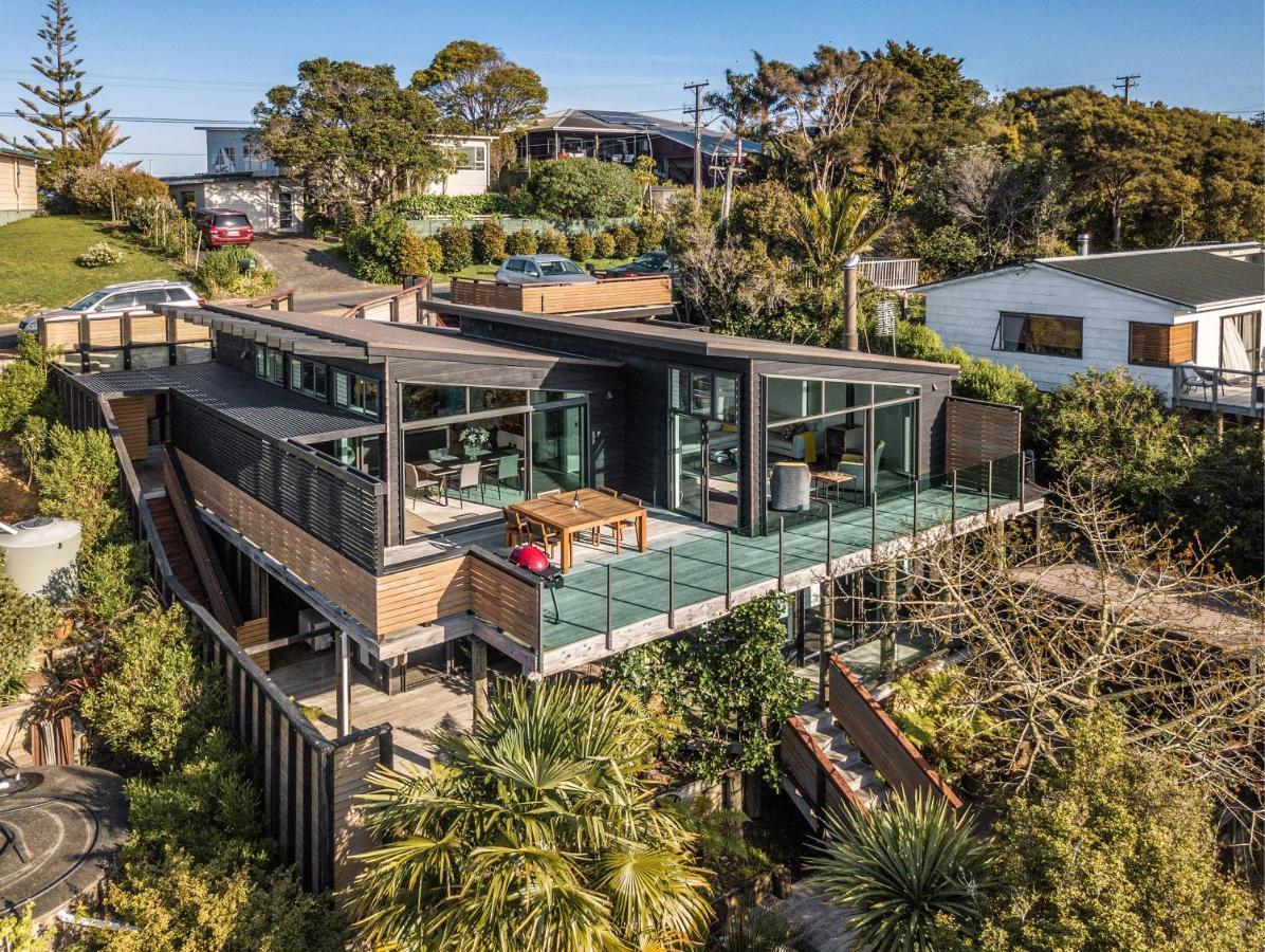 Oneroa Taonga With Sea Views By Waiheke Unlimitedヴィラ エクステリア 写真
