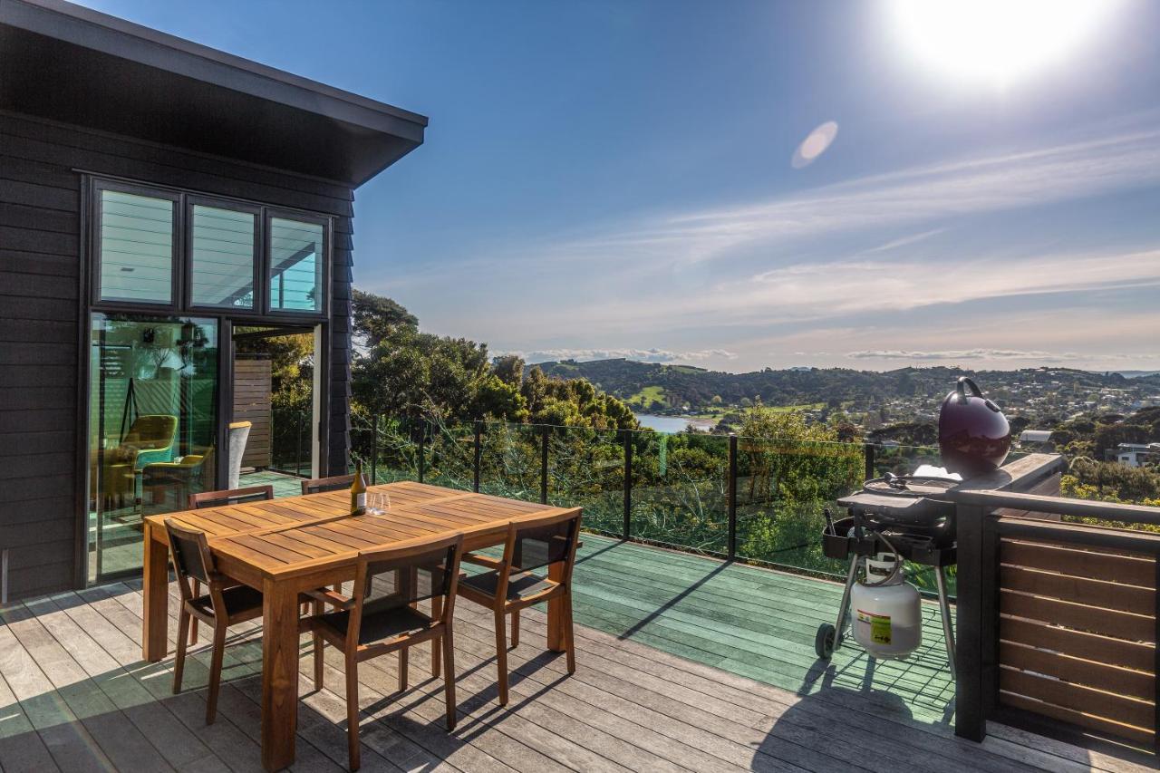Oneroa Taonga With Sea Views By Waiheke Unlimitedヴィラ エクステリア 写真