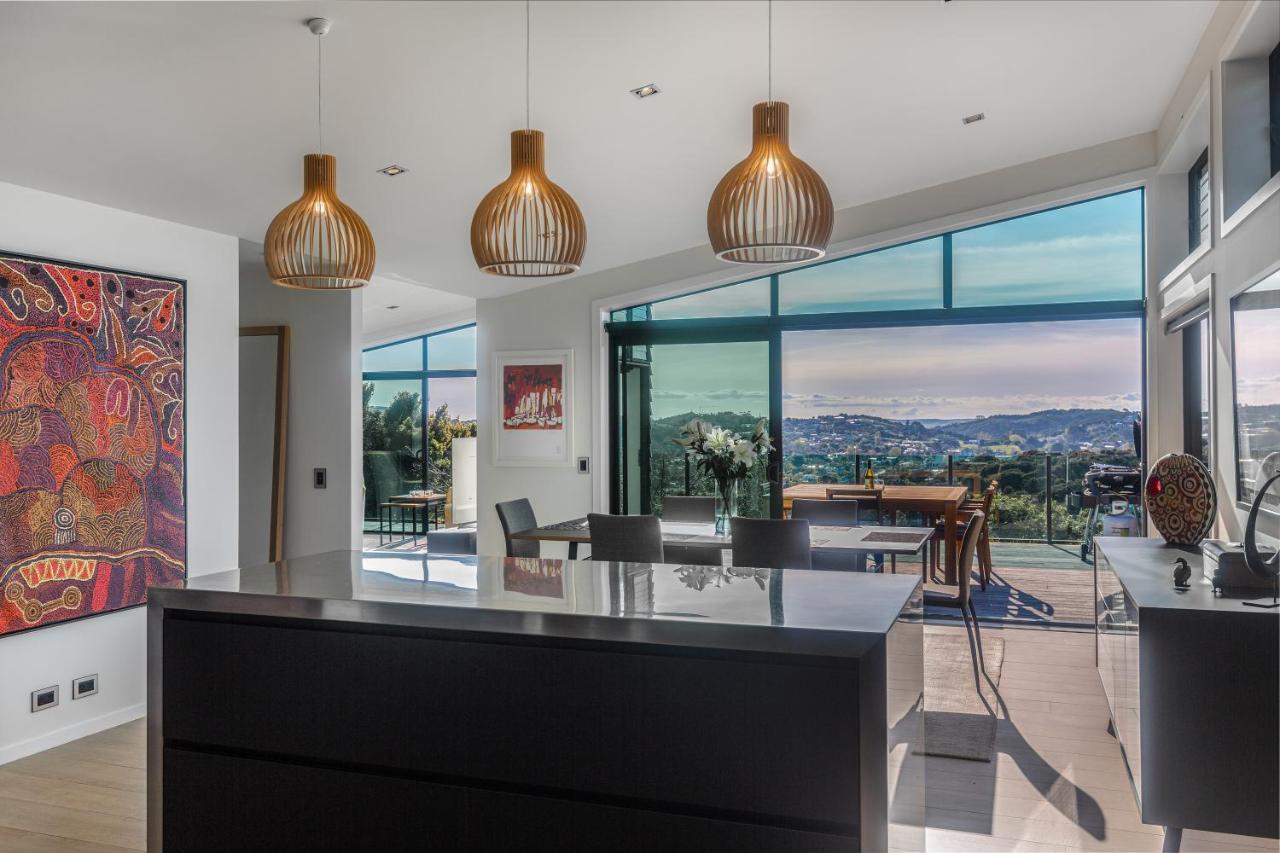 Oneroa Taonga With Sea Views By Waiheke Unlimitedヴィラ エクステリア 写真