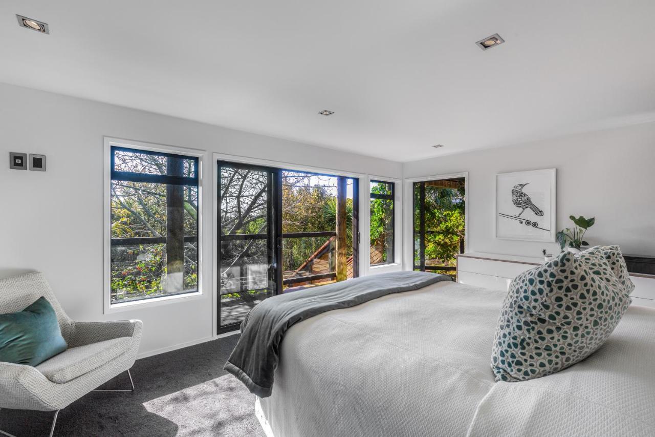 Oneroa Taonga With Sea Views By Waiheke Unlimitedヴィラ エクステリア 写真